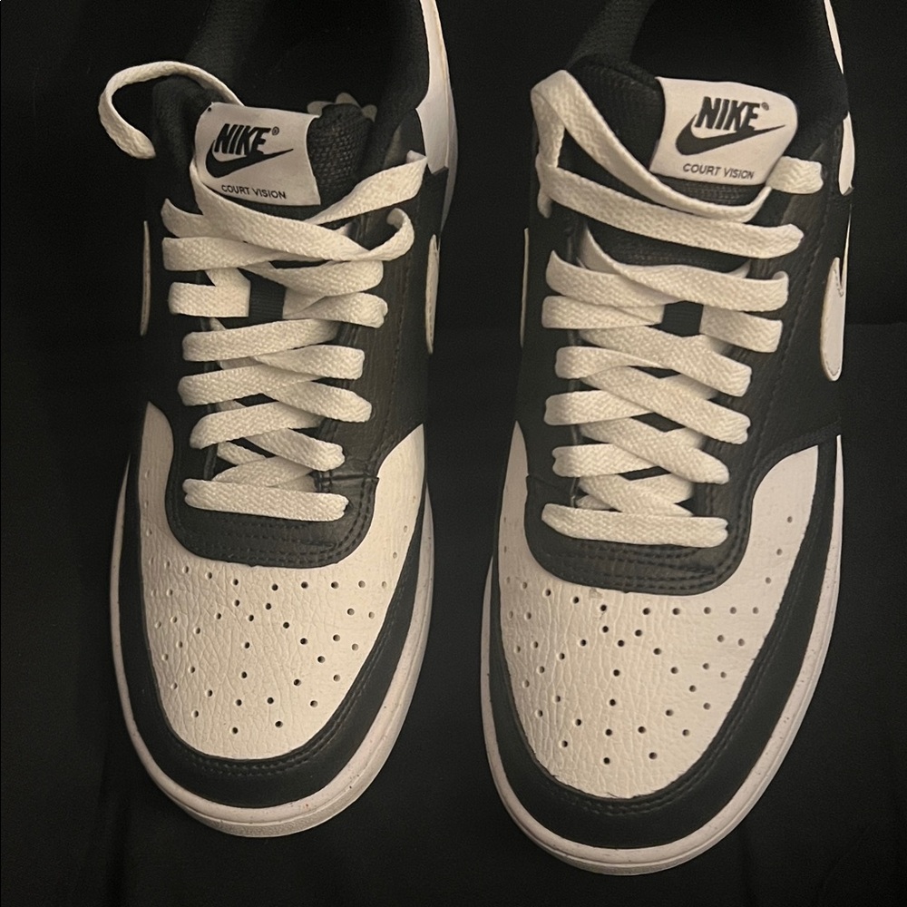 Nike Black & White Low-Top Sneakers with White Swoosh - Picture 2 of 9